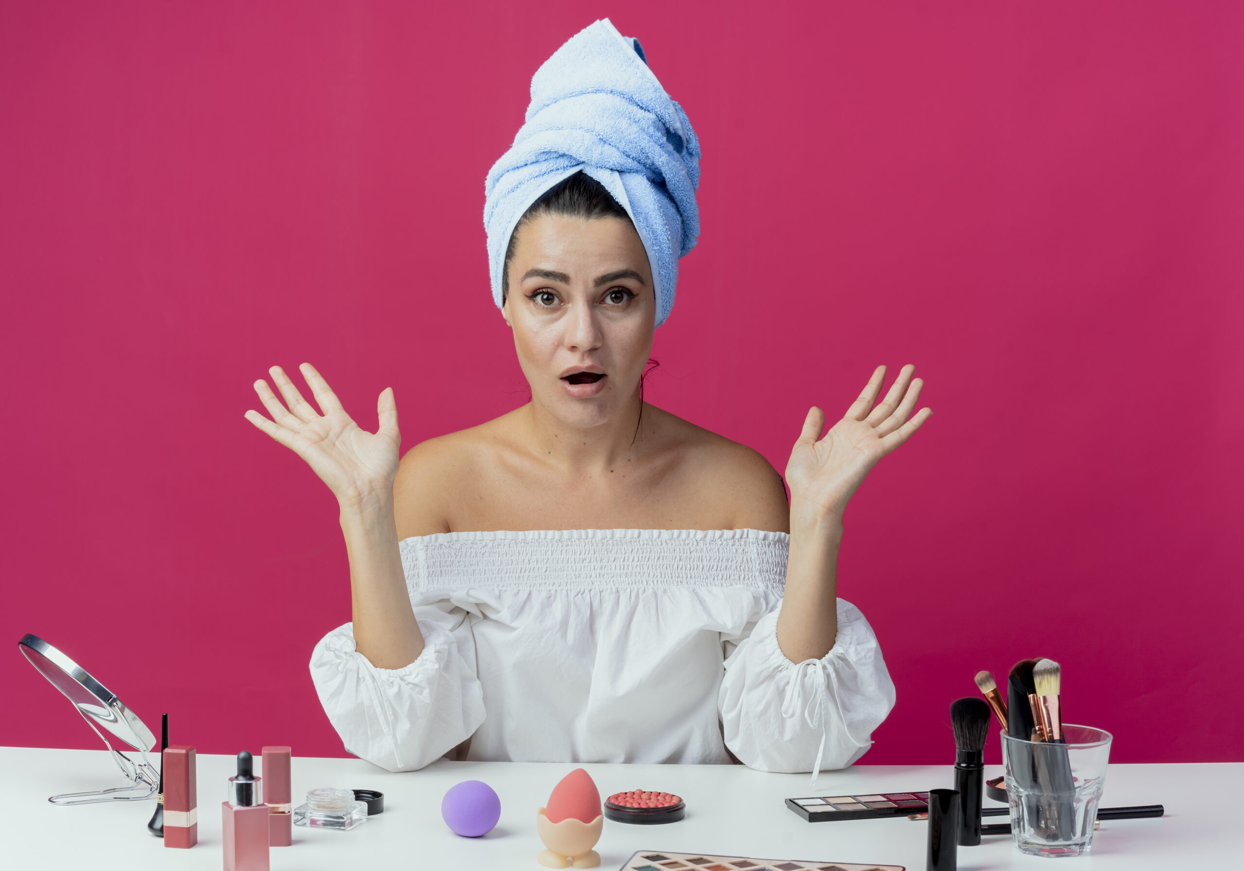 Why Take Off Your Makeup Before Sleeping?