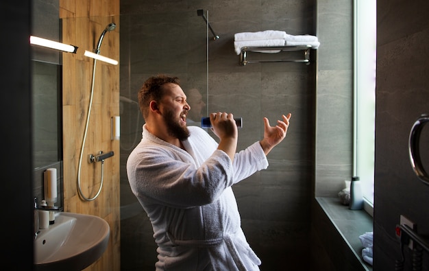 Unlock Energy: The Surprising Benefits of Cold Showers