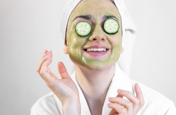 Experience Natural Beauty: The Skin-Revitalizing Power of Cucumber Masks